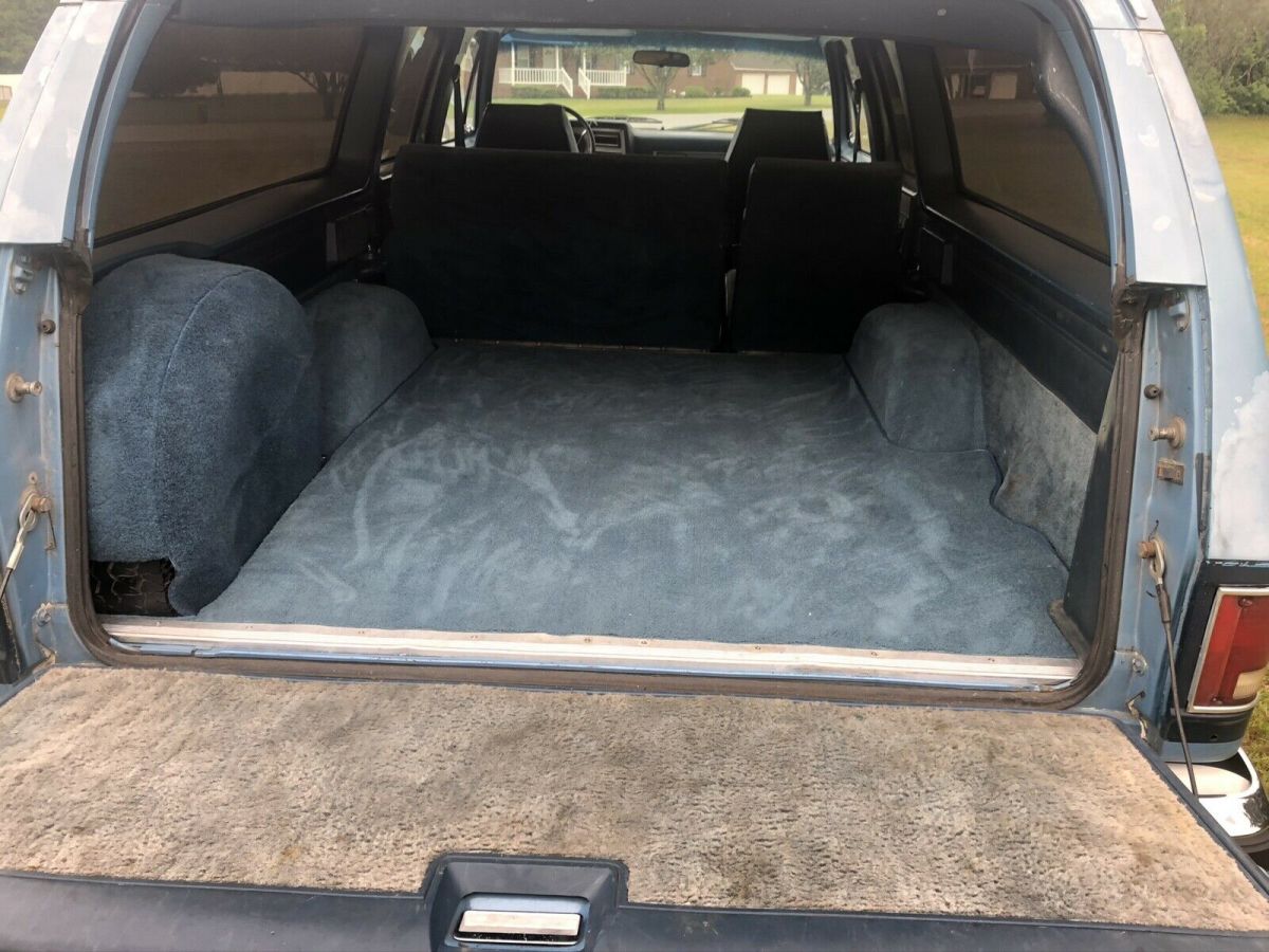 1986 gmc c1500 suburban suv blue rwd automatic c1500