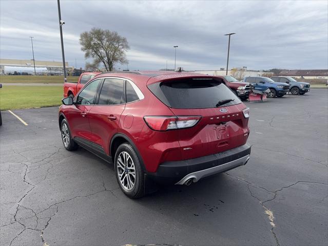 2021 ford escape sel