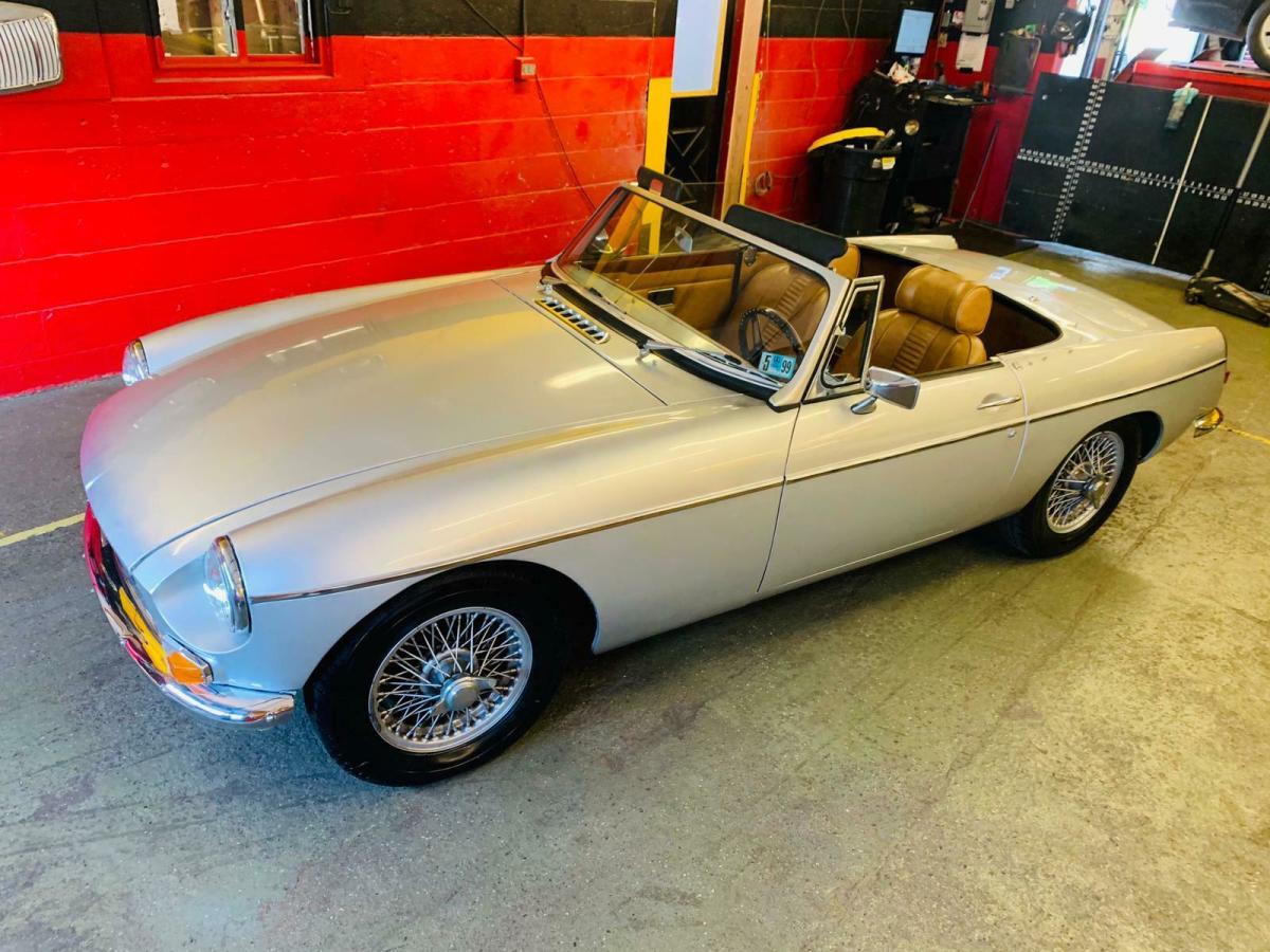 1968 mgb roadster - restored - factory hardtop