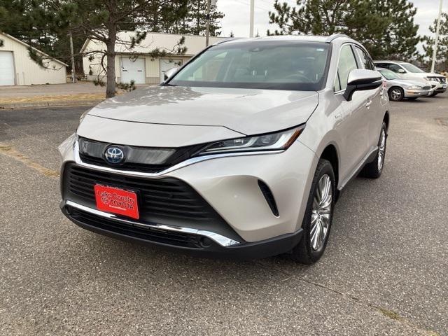 2021 toyota venza xle