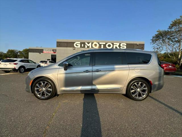 2018 chrysler pacifica limited
