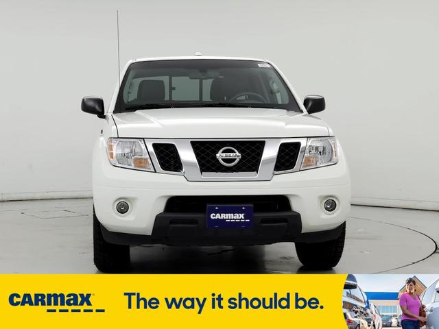 2017 nissan frontier sv
