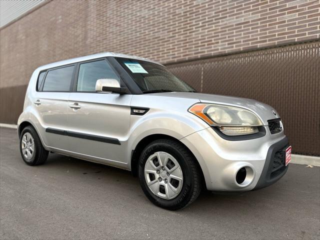 2013 kia soul base