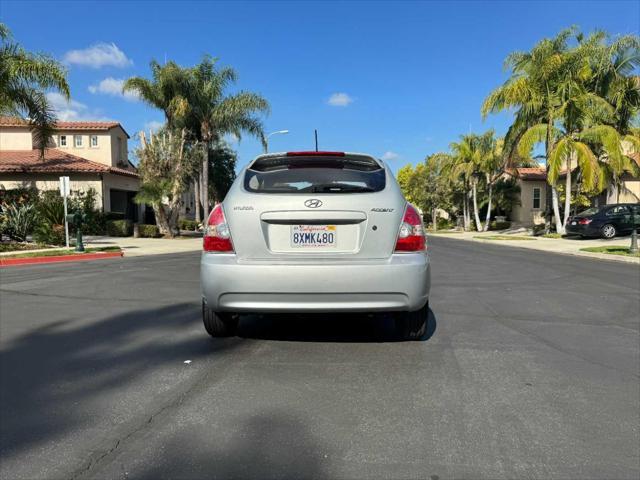 2010 hyundai accent blue