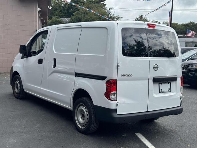 2019 nissan nv200 s