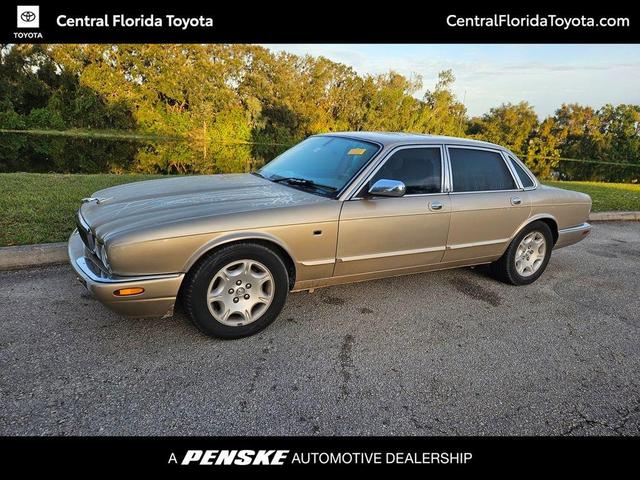 2003 jaguar xj8