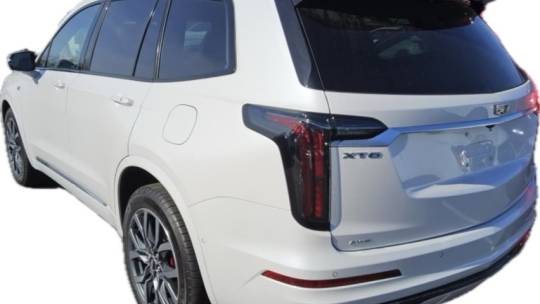 2024 Cadillac XT6