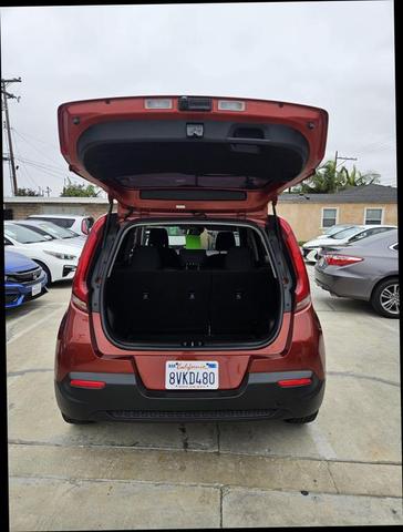 2021 kia soul s