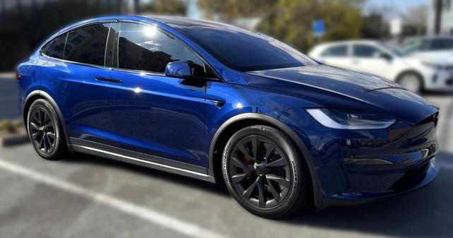 2022 tesla model x plaid