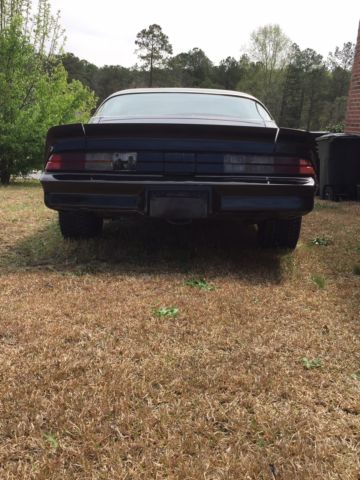 1980 chevrolet camaro berlinetta coupe 2-door 5.7l