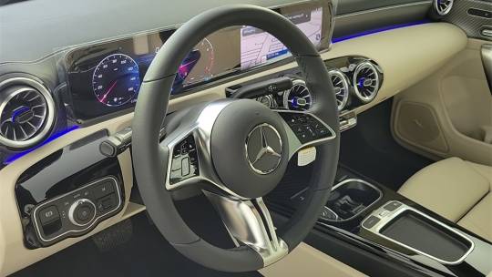 2025 Mercedes-Benz CLA 250 coupe 4d sedan