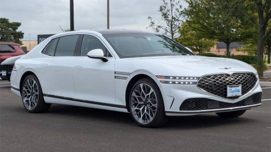 2025 Genesis G90