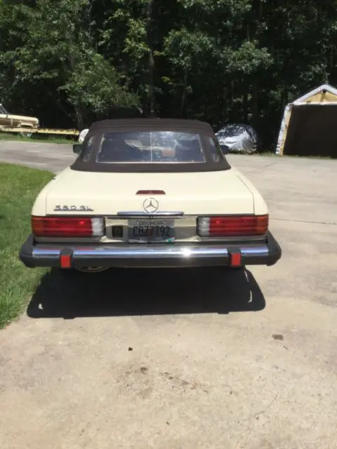 1988 mercedes 560sl convertable with only 72241 miles