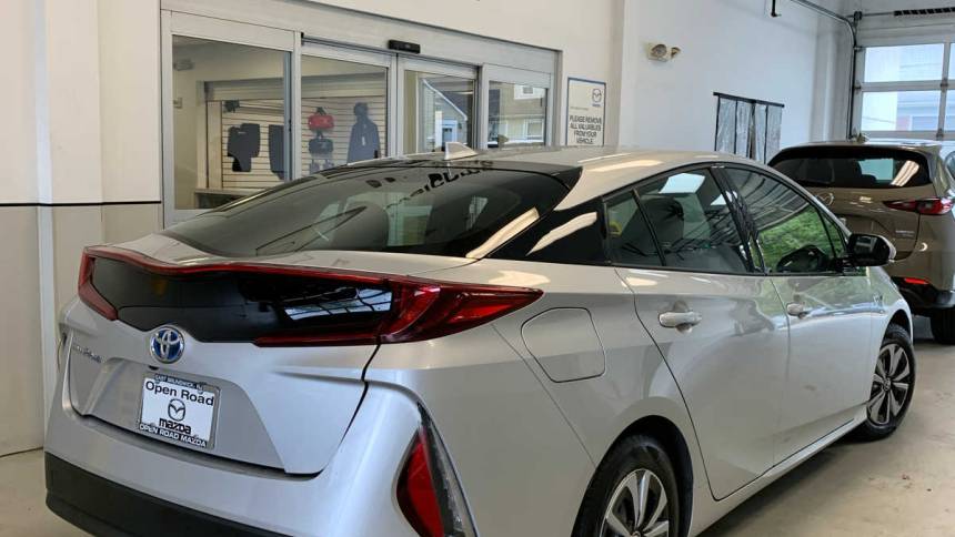 2018 toyota prius prime premium