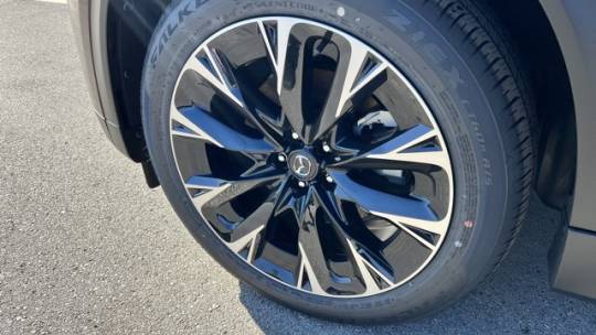 2024 Mazda CX-90 phev premium