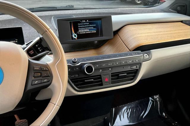 2014 bmw i3 base w/range extender