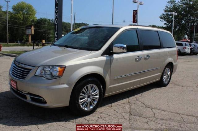 2016 chrysler town & country touring-l