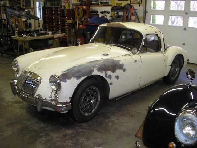 1955 mga coupe complete garage find running driving 1622cc