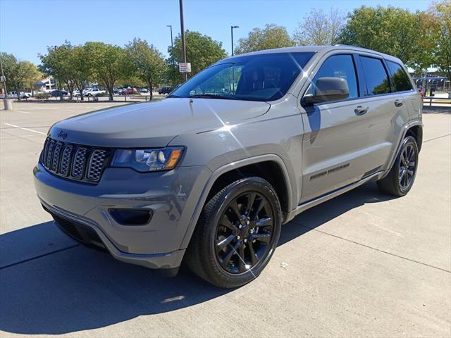 2021 jeep grand cherokee laredo