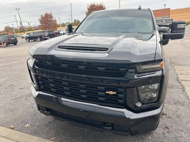 2022 chevrolet silverado 2500 custom