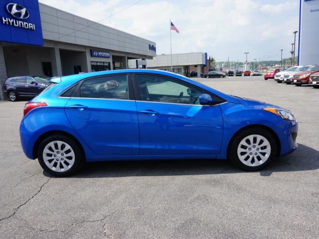 2017 hyundai elantra gt base 4dr hatchback 6m for sale in beckley, west virginia