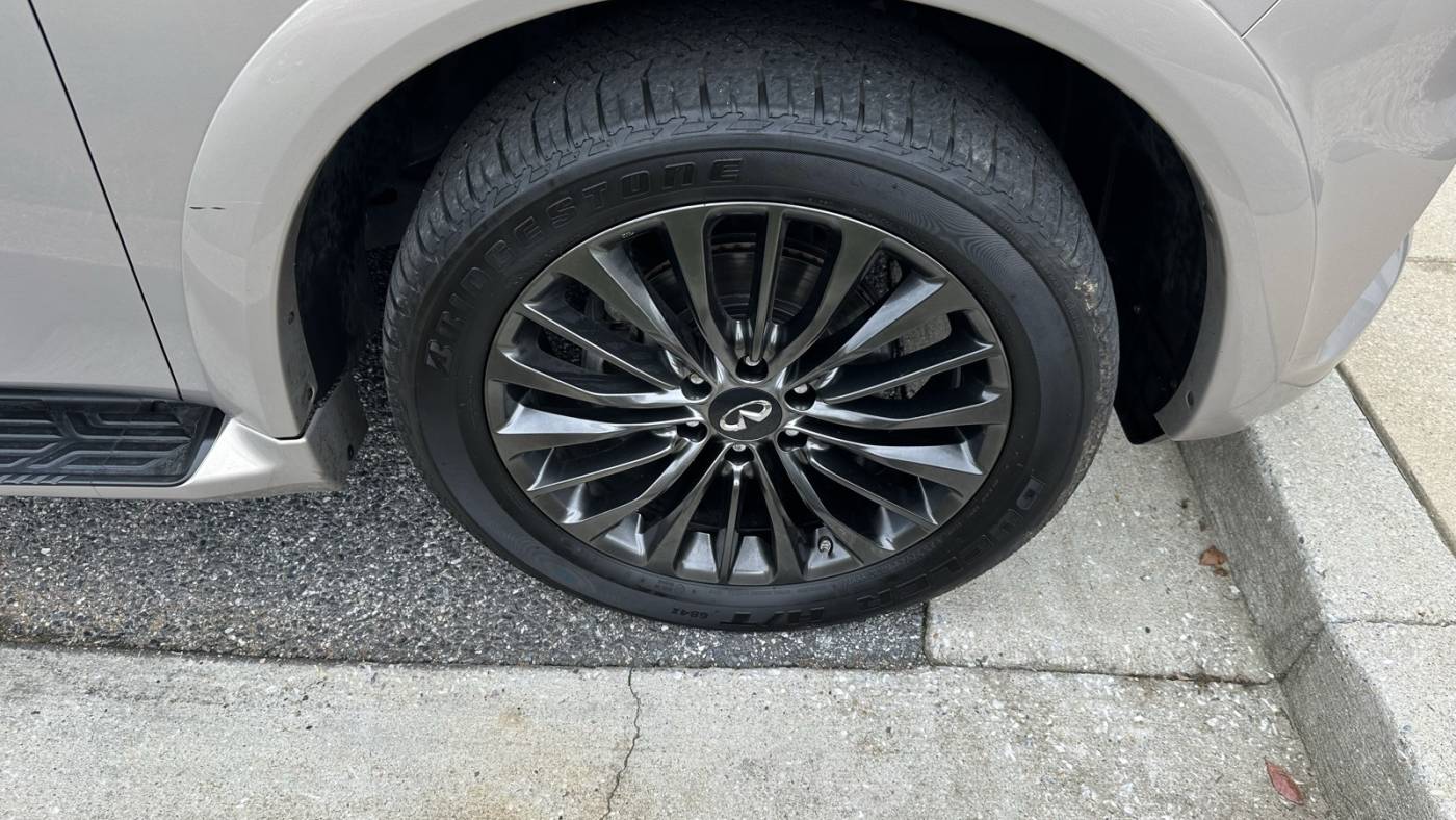 2022 infiniti qx80 sensory