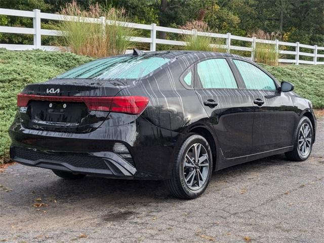2023 kia forte lxs