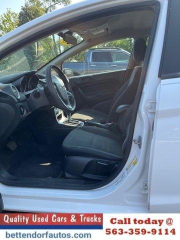 2019 ford fiesta se
