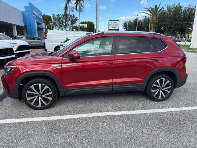 2022 volkswagen taos 1.5t se