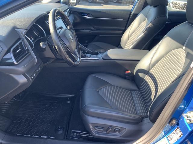 2019 toyota camry se