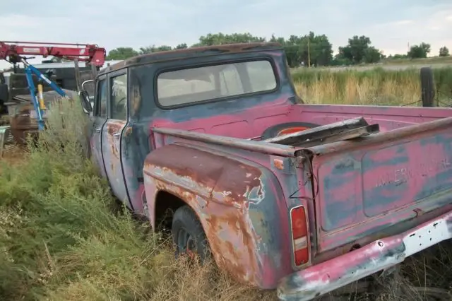 crewcab shortbox stepside,originally from outwest travelette