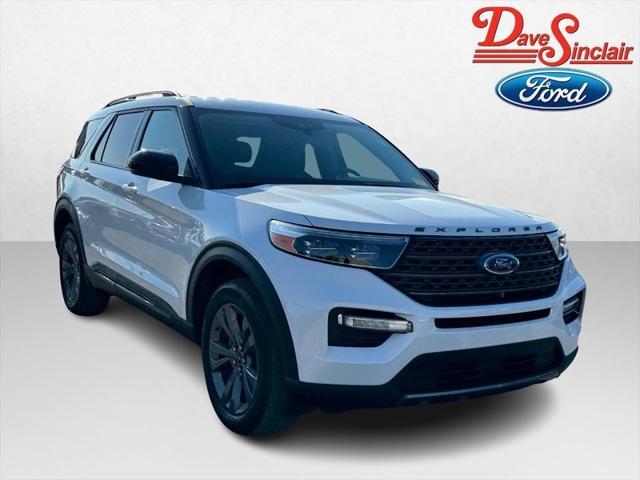 2022 ford explorer xlt