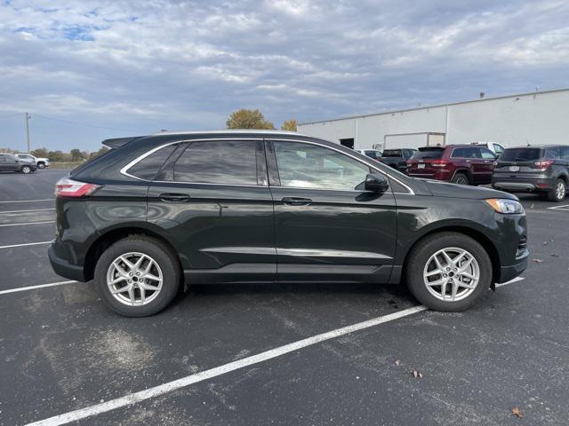 2022 ford edge sel