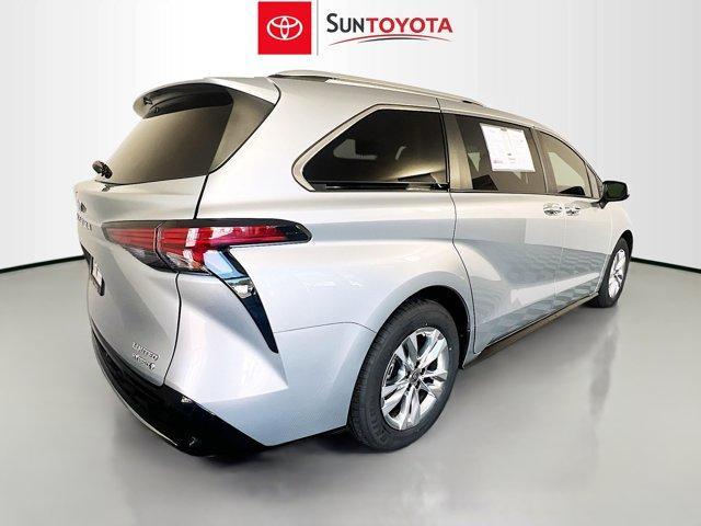 2022 toyota sienna limited