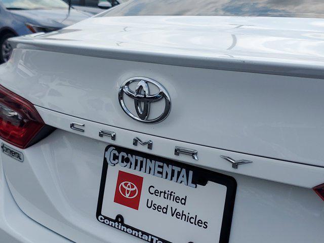 2024 toyota camry se
