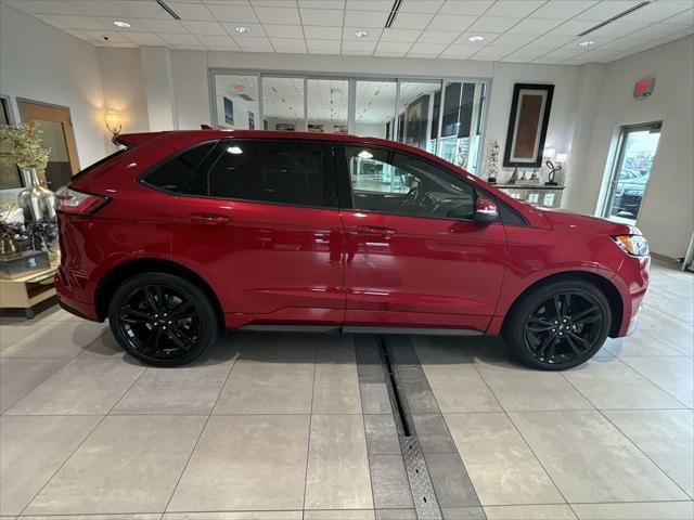 2020 ford edge st