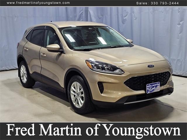 2021 ford escape se