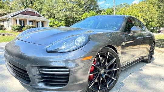 2016 Porsche Panamera