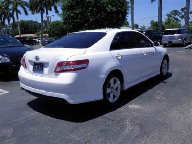 2011 toyota camry se in greenacres, fl