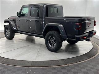 2024 Jeep Gladiator mojave x