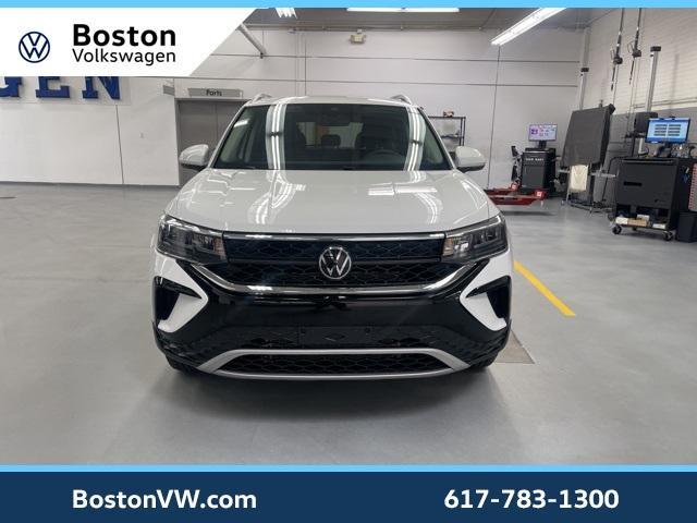 2024 volkswagen taos 1.5t se