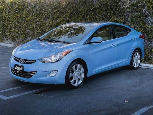 2012 hyundai elantra