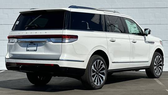 2024 Lincoln Navigator