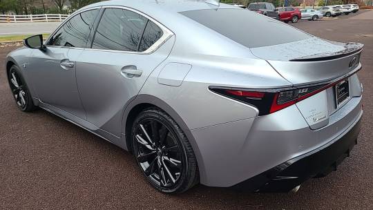 2021 Lexus IS