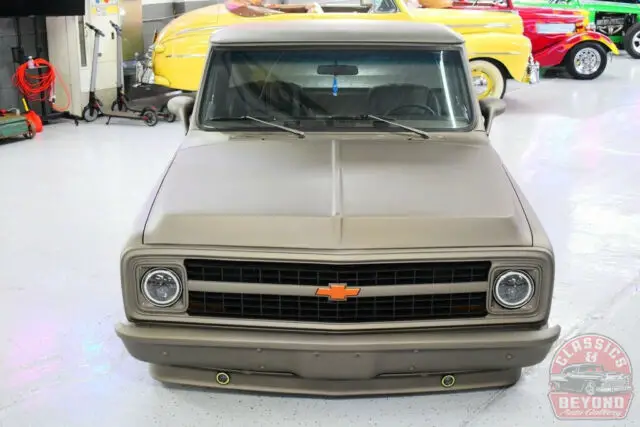 1971 used automatic rwd pickup truck