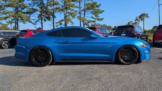 2021 ford mustang gt