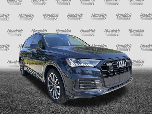 2024 audi q7 45 premium plus