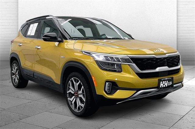 2022 kia seltos sx