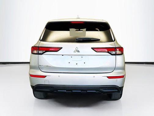 2022 mitsubishi outlander