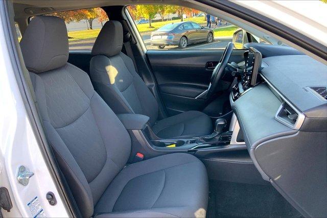 2022 toyota corolla cross le